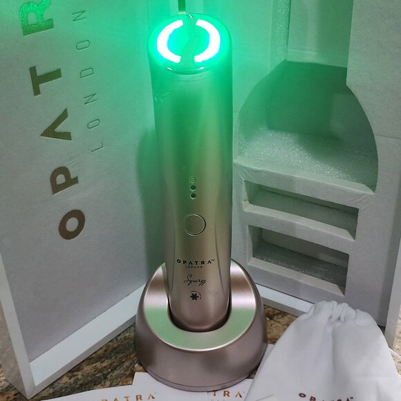 Opatra Synergy Rose LED Light Therapy + Heat Treatment - Picture 3 of 10